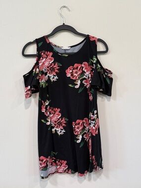 Reb & J Black and Floral Cold Shoulder Blouse  Cottagecore Size S